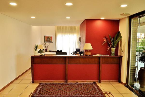 Hotel Rasula Alta Gravina di Catania Bagian luar foto